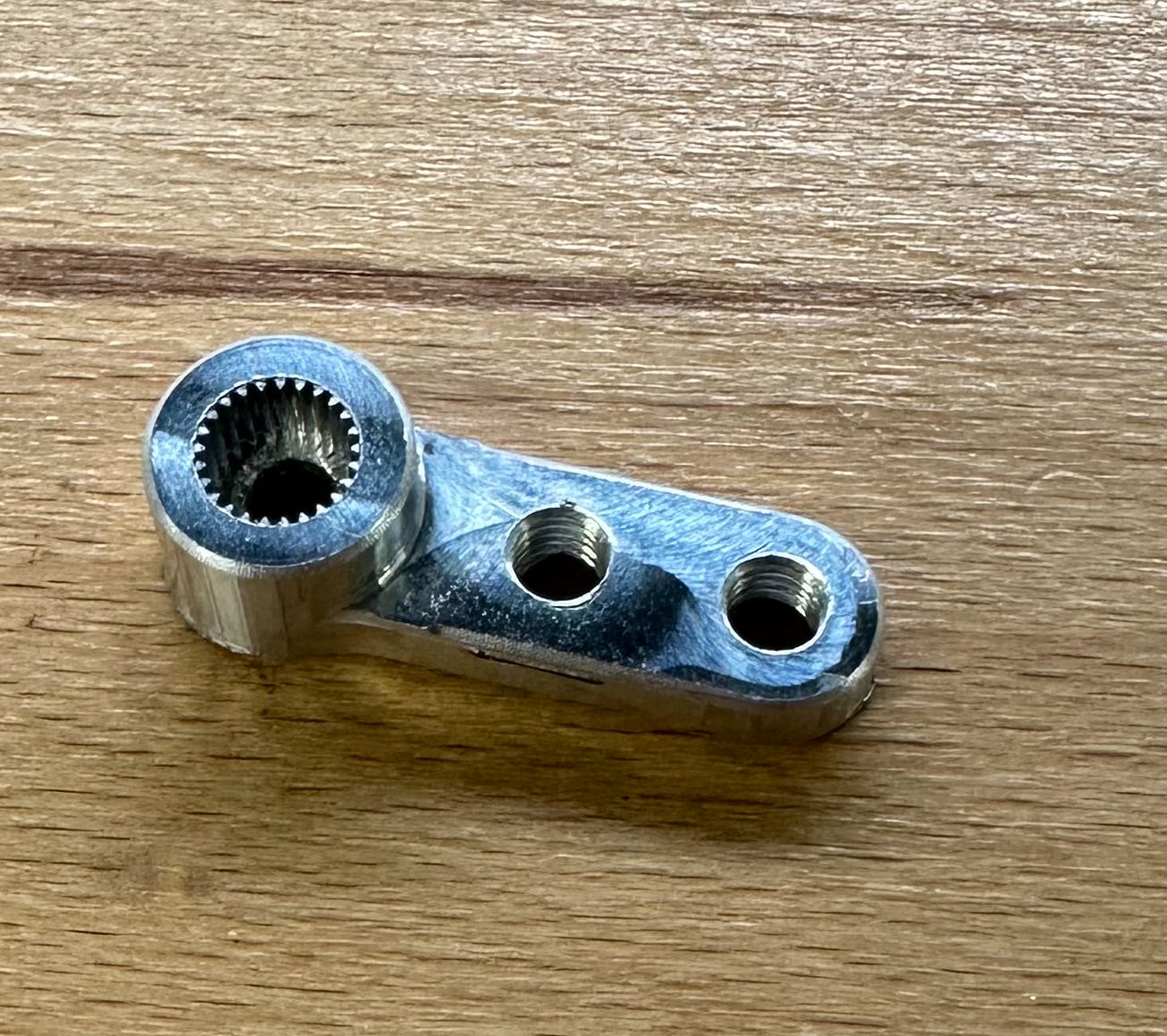 2 Hole Servo Horn
